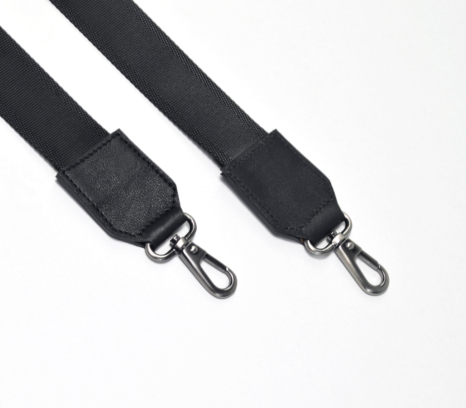 Petit sac noir et gris anthracite